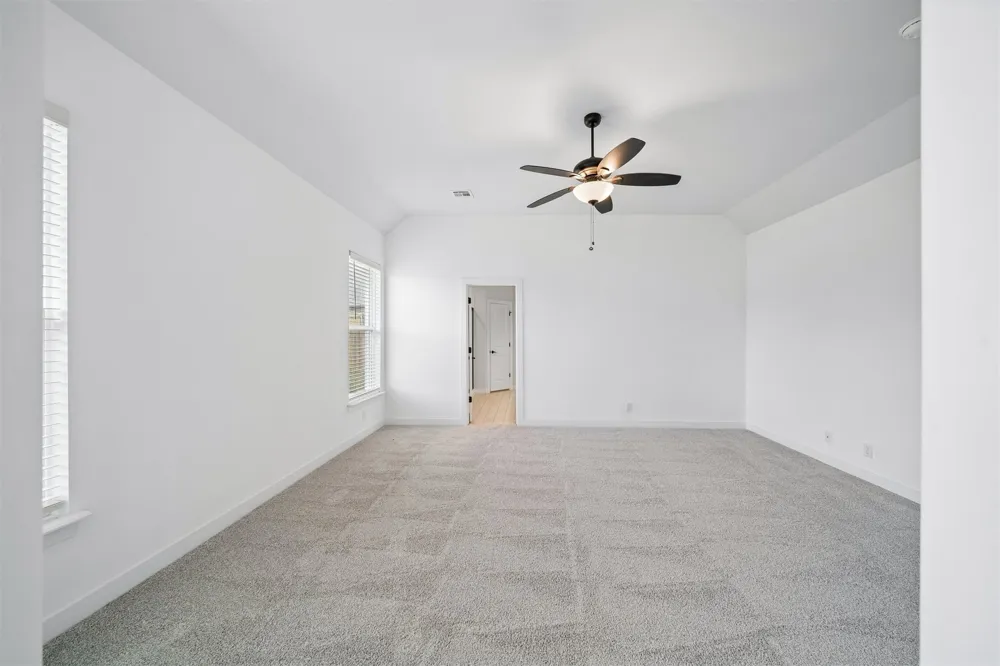 11806 131 EastAvenue Collinsville, OK 74021