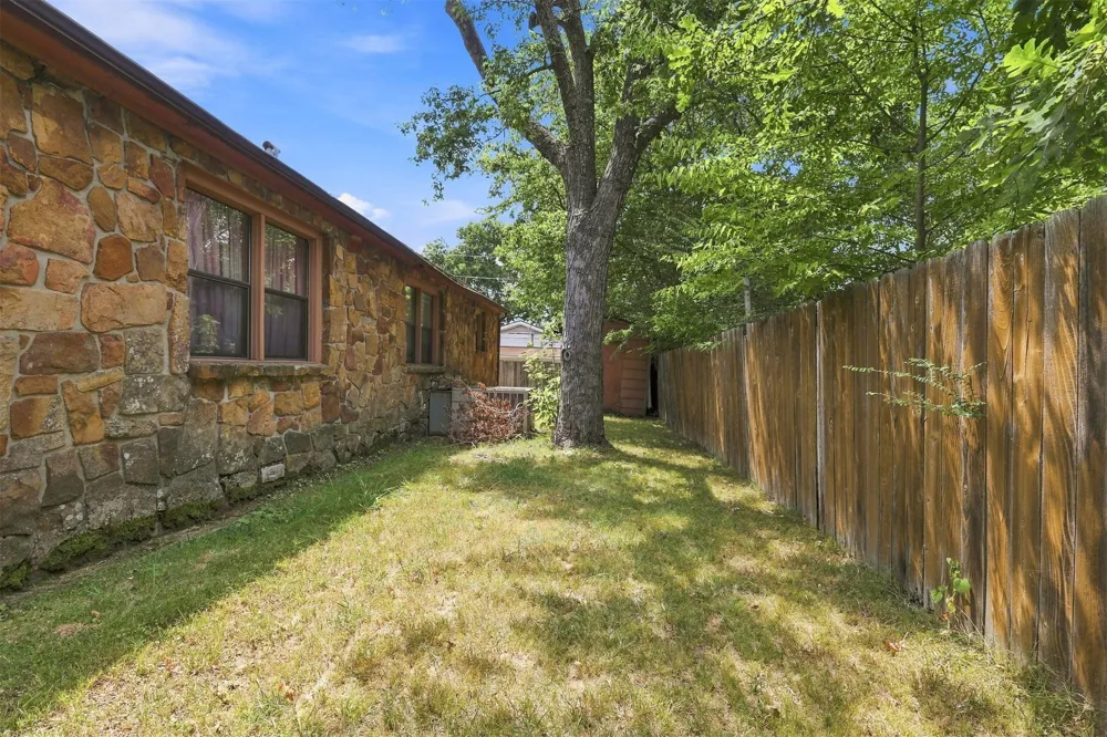 1733 E 13th Street Okmulgee, OK 74447