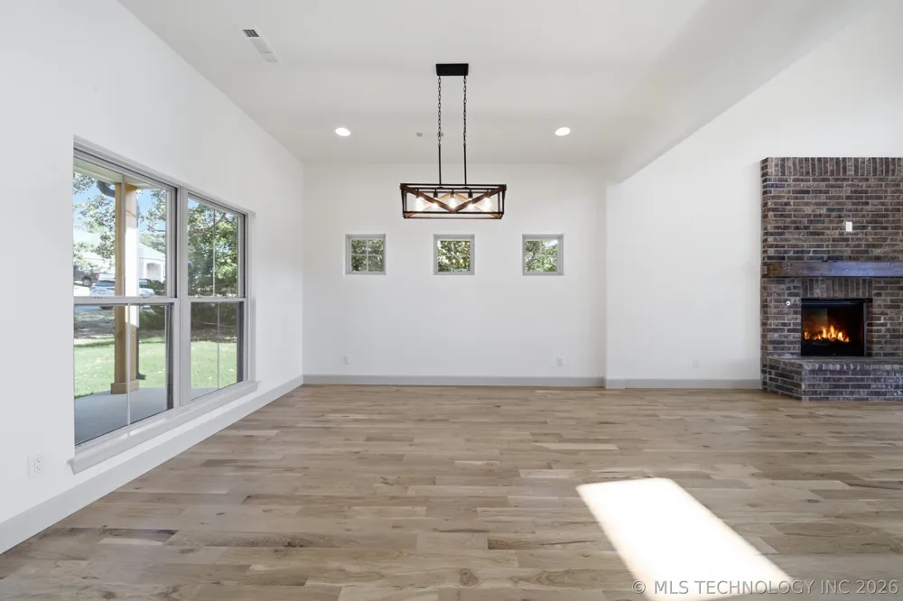 209 Craven Drive Mannford, OK 74044