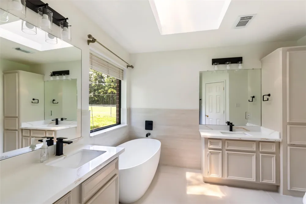 26342 Hill And Dale Avenue Splendora, TX 77372