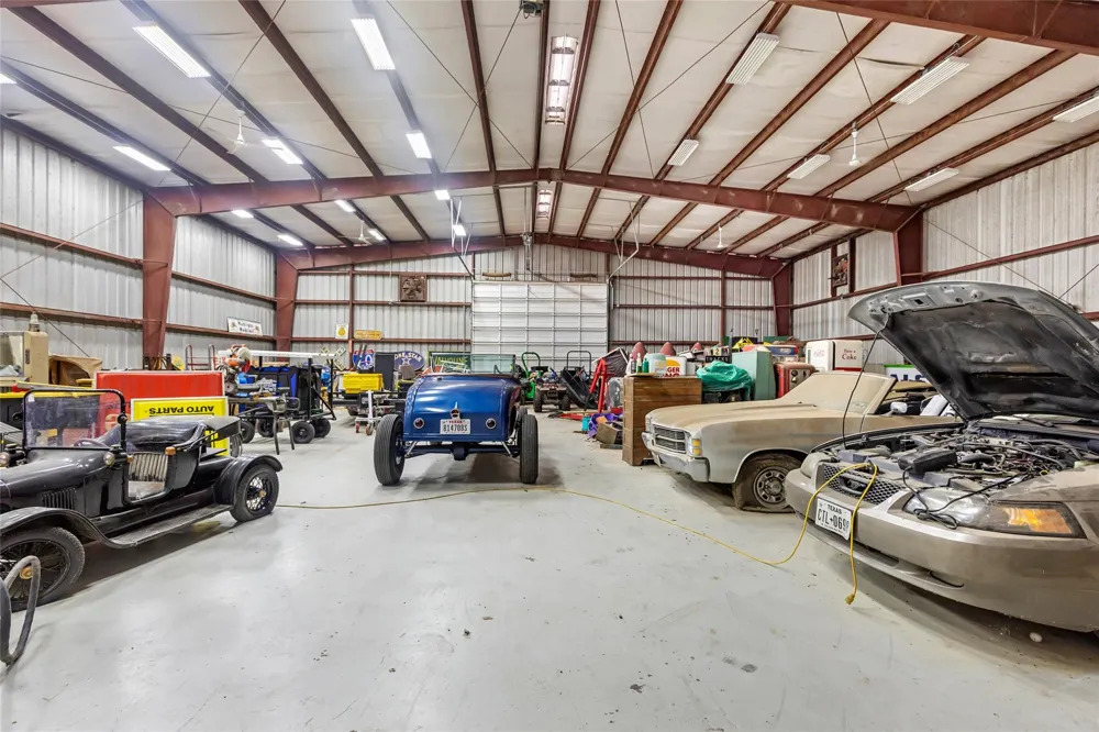 26342 Hill And Dale Avenue Splendora, TX 77372