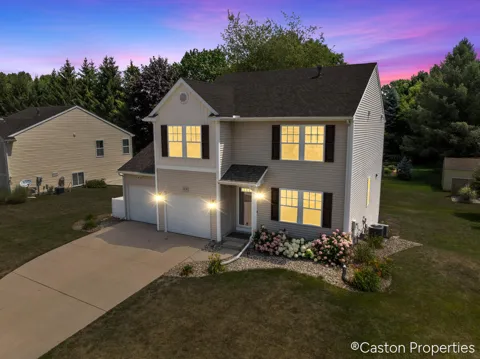 5170 Red River SW