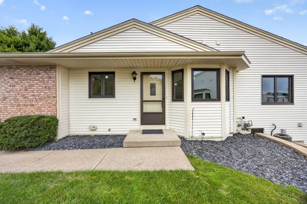1003 Bayou Drive SW Byron Center, MI 49315