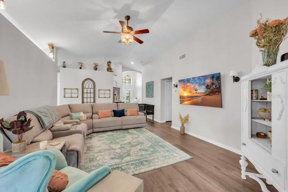 1924 SEDGEFIELD STREET Brandon, FL 33511