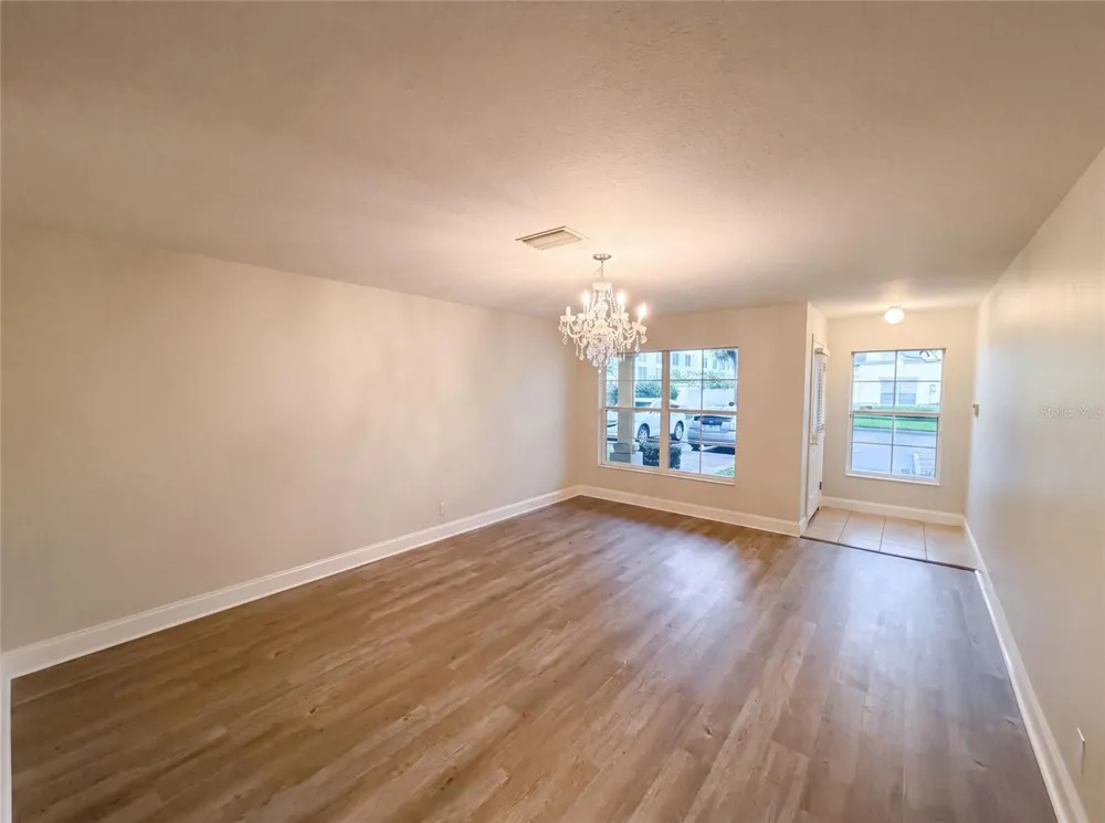 112 COQUINA BAY DRIVE St Petersburg, FL 33705