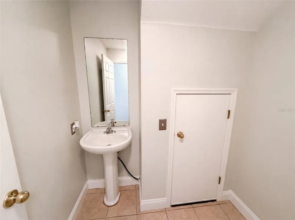 112 COQUINA BAY DRIVE St Petersburg, FL 33705