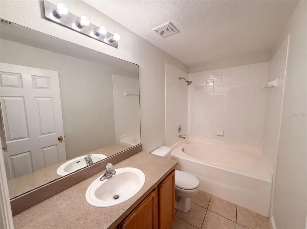 112 COQUINA BAY DRIVE St Petersburg, FL 33705