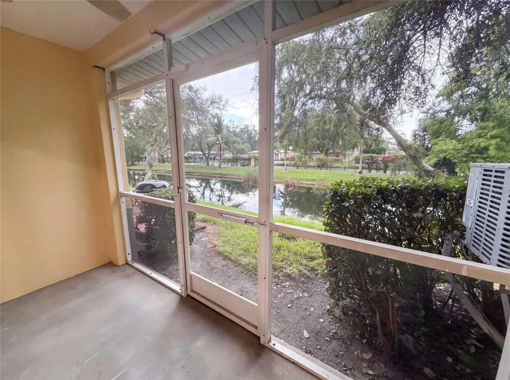 112 COQUINA BAY DRIVE St Petersburg, FL 33705