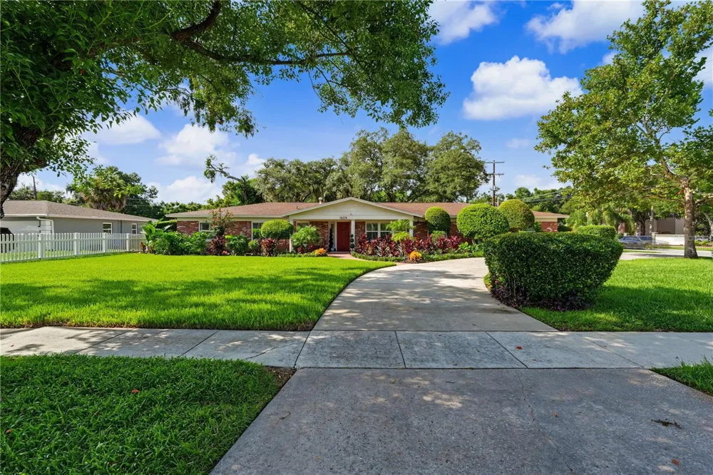 1609 MELODIE DRIVE Brandon, FL 33510