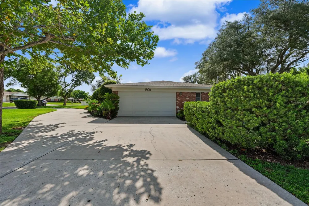 1609 MELODIE DRIVE Brandon, FL 33510