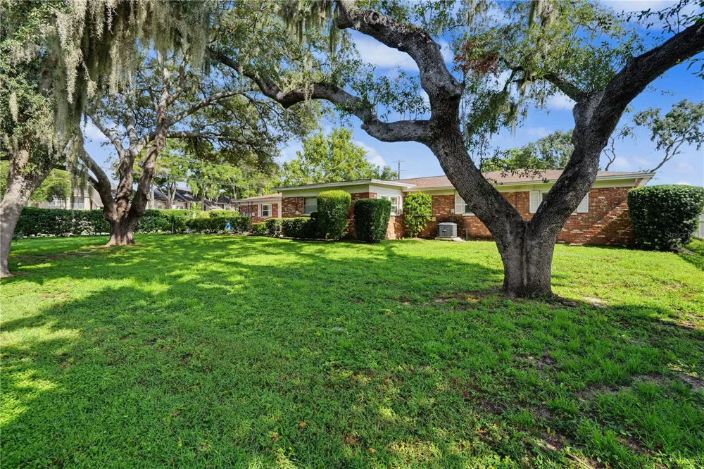 1609 MELODIE DRIVE Brandon, FL 33510