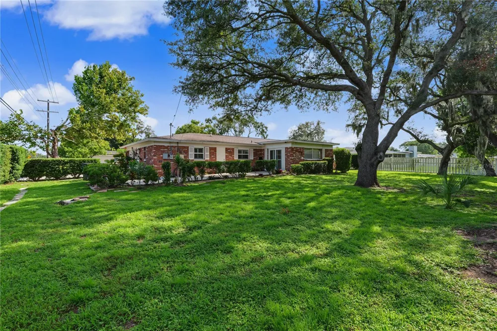1609 MELODIE DRIVE Brandon, FL 33510