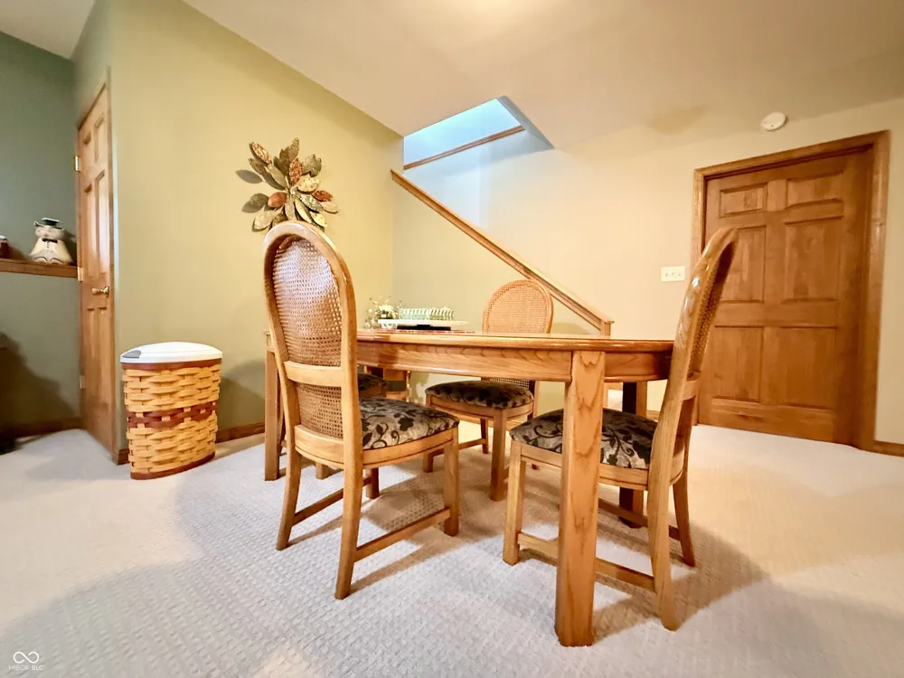 201 Janeway Drive Veedersburg, IN 47987
