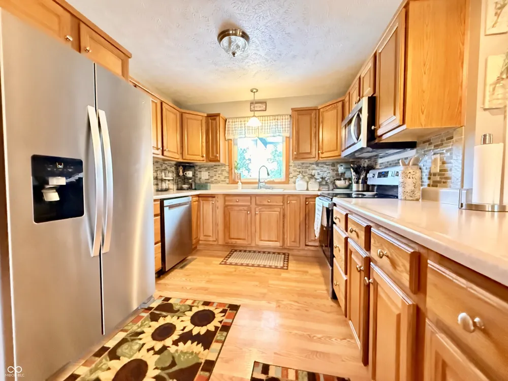 201 Janeway Drive Veedersburg, IN 47987