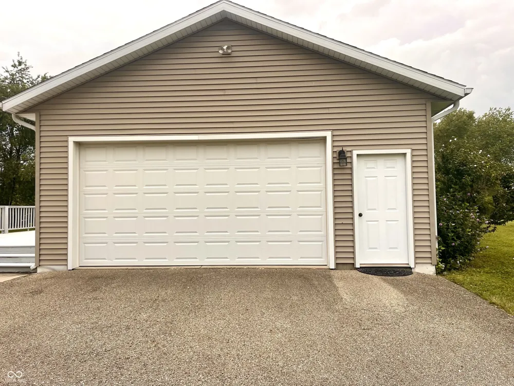201 Janeway Drive Veedersburg, IN 47987