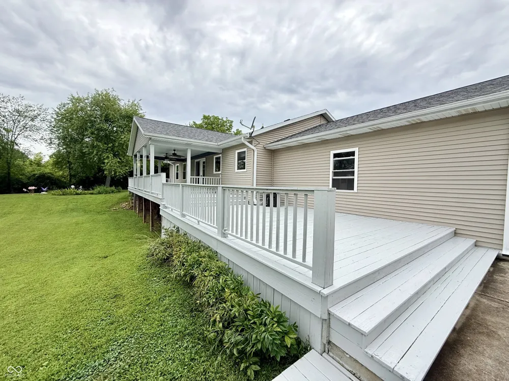 201 Janeway Drive Veedersburg, IN 47987