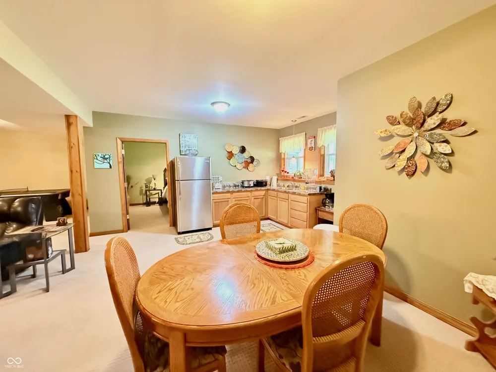 201 Janeway Drive Veedersburg, IN 47987