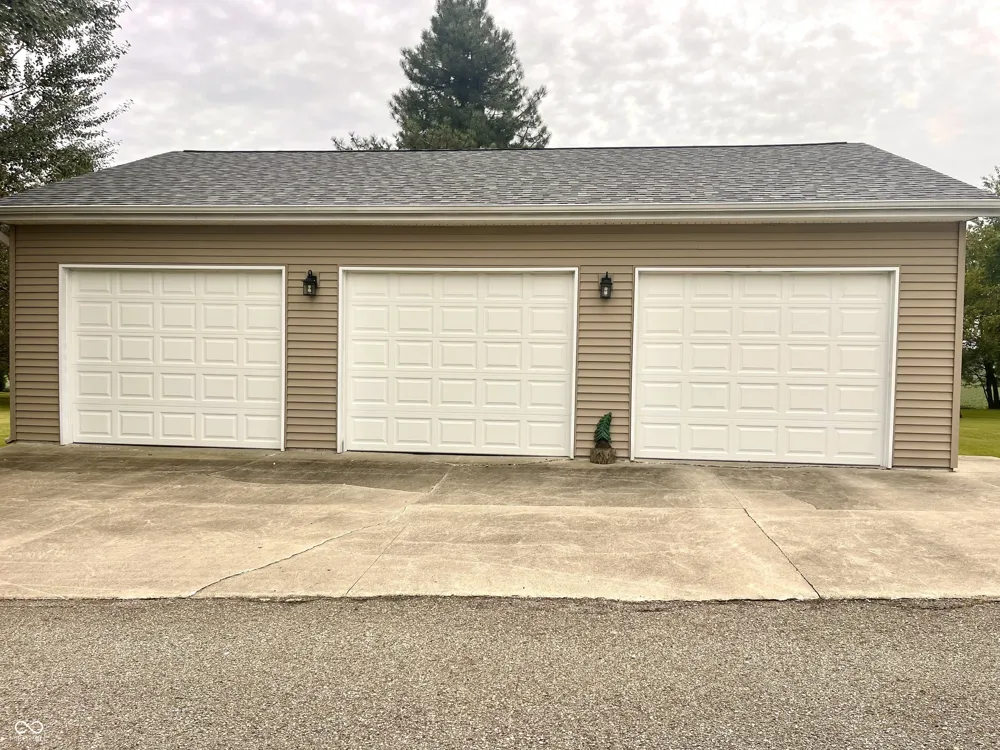 201 Janeway Drive Veedersburg, IN 47987