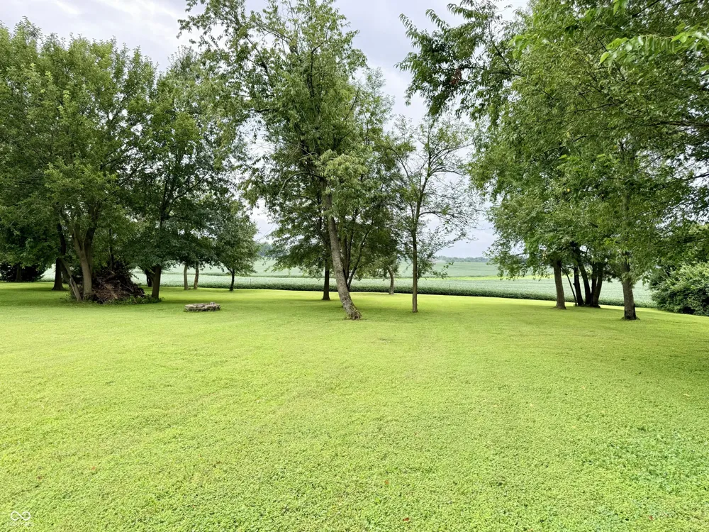201 Janeway Drive Veedersburg, IN 47987