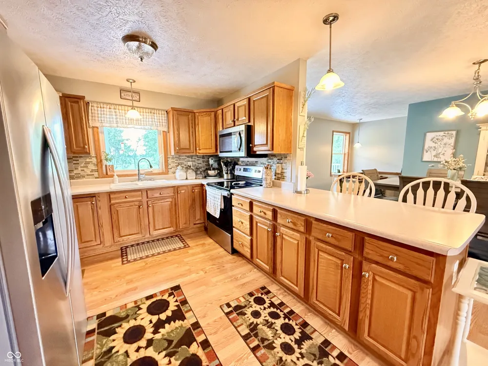 201 Janeway Drive Veedersburg, IN 47987