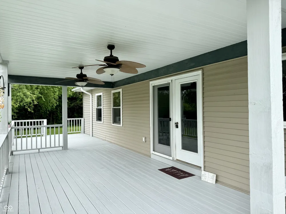 201 Janeway Drive Veedersburg, IN 47987
