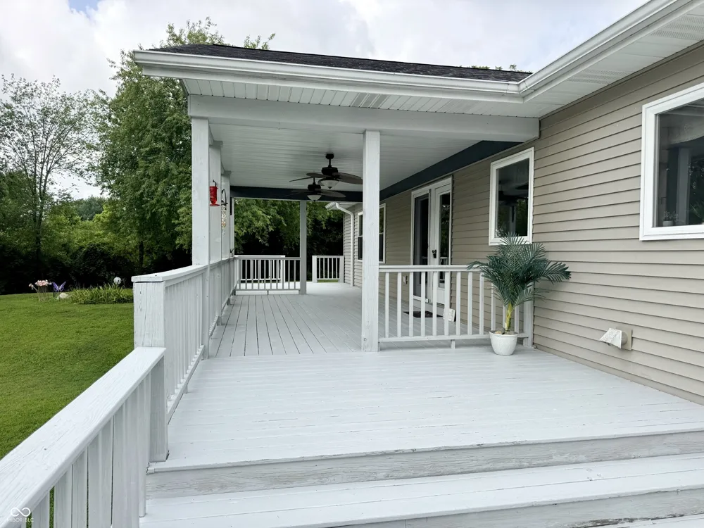 201 Janeway Drive Veedersburg, IN 47987