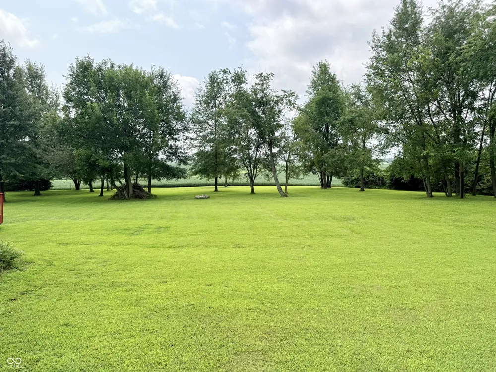 201 Janeway Drive Veedersburg, IN 47987
