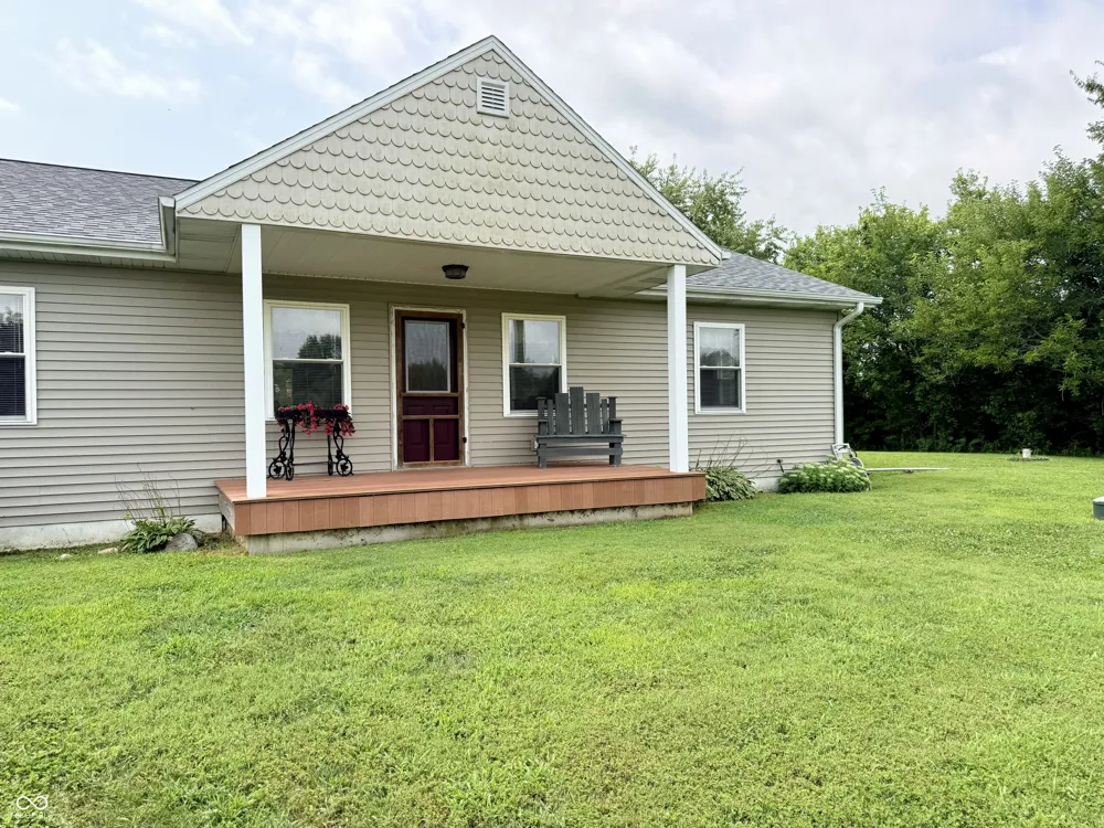 201 Janeway Drive Veedersburg, IN 47987