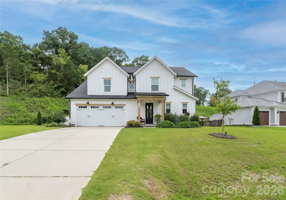123 Country Lake Drive Mooresville, NC 28115