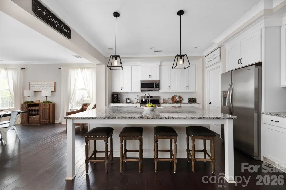 123 Country Lake Drive Mooresville, NC 28115