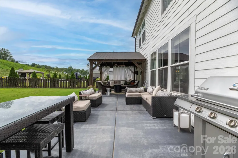 123 Country Lake Drive Mooresville, NC 28115