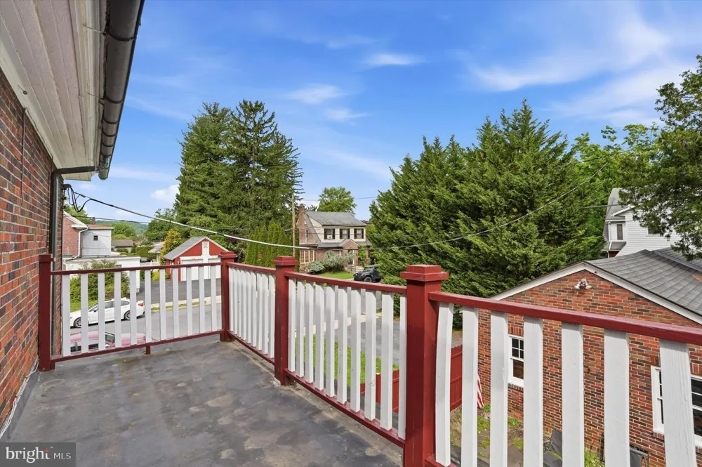 401 E LANCASTER AVENUE Shillington, PA 19607