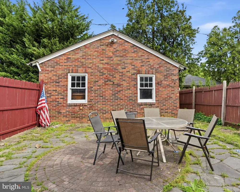 401 E LANCASTER AVENUE Shillington, PA 19607