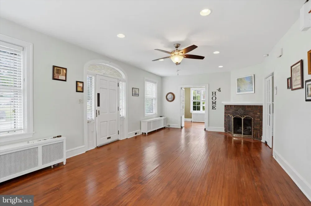 401 E LANCASTER AVENUE Shillington, PA 19607