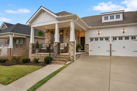 461 Golden Meadow Ln