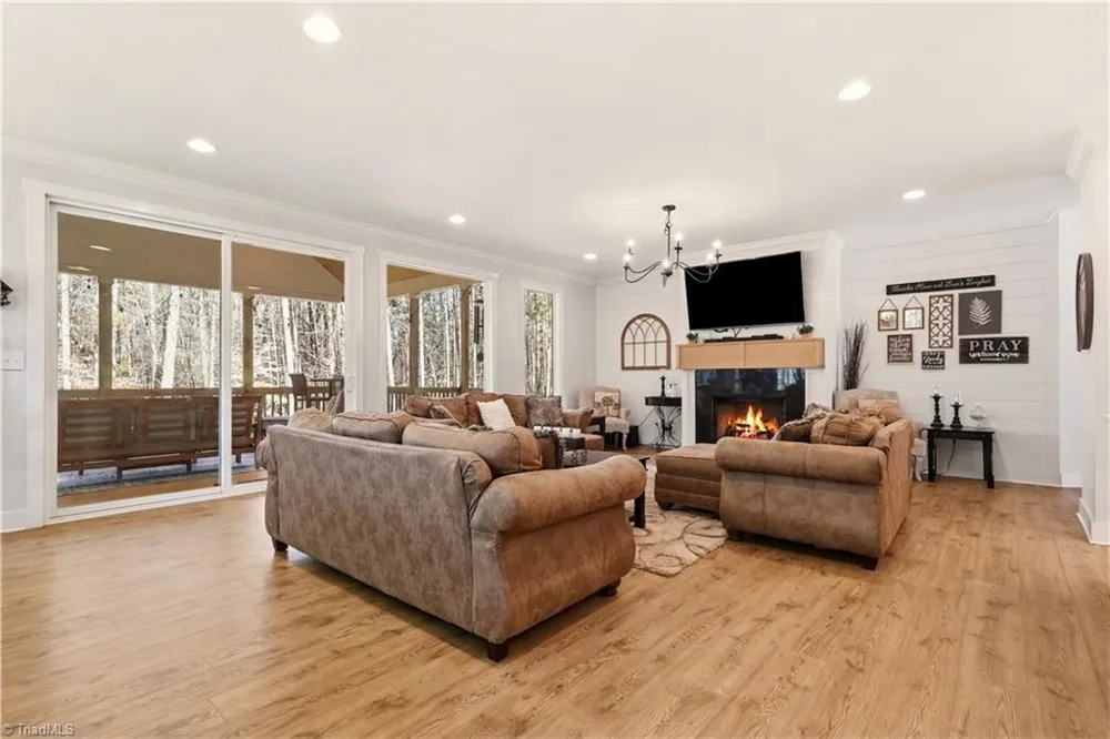 4980 Foster Road Cleveland, NC 27013
