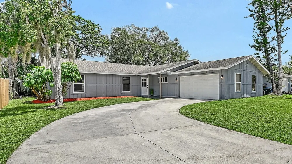 4054 PALAU DRIVE Sarasota, FL 34241