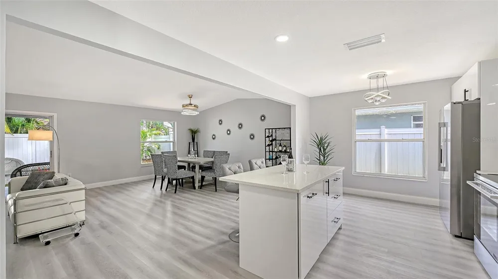 4054 PALAU DRIVE Sarasota, FL 34241