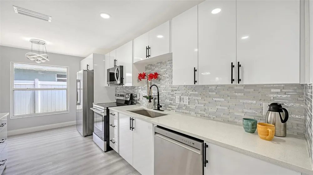 4054 PALAU DRIVE Sarasota, FL 34241