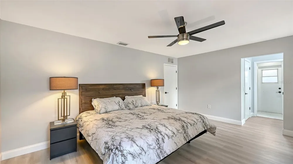 4054 PALAU DRIVE Sarasota, FL 34241