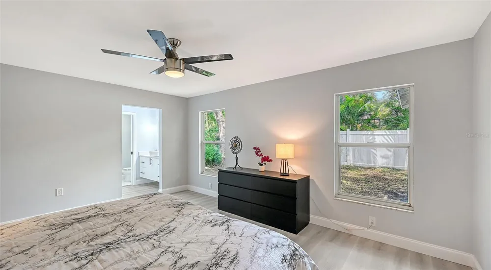 4054 PALAU DRIVE Sarasota, FL 34241