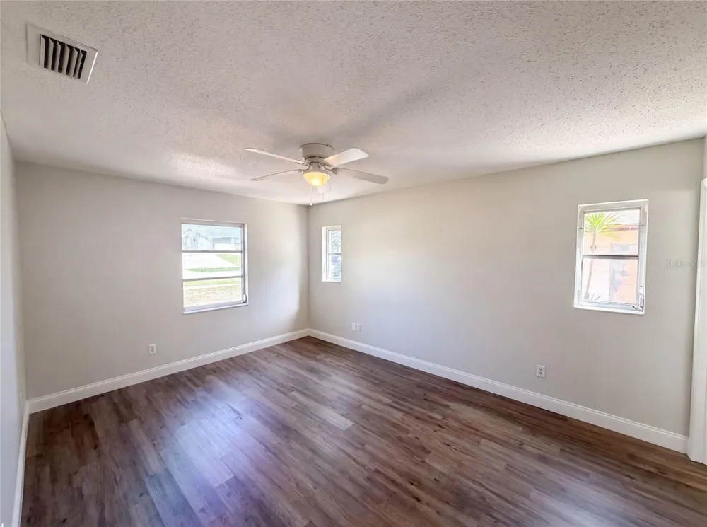 5064 BROMLEY AVENUE Spring Hill, FL 34609