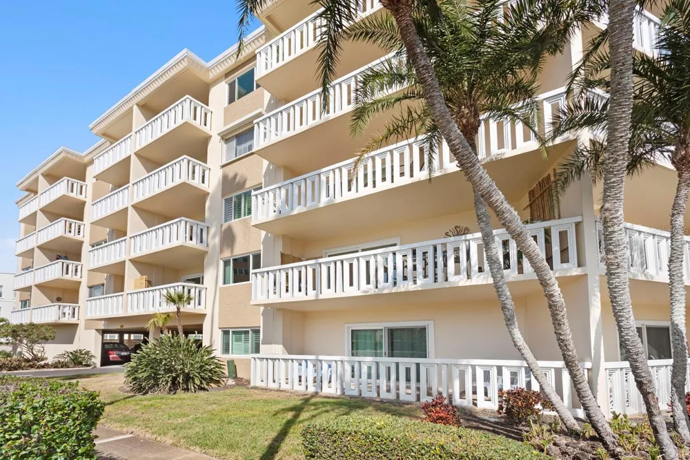 1200 SHORE DRIVE NE #316 St Petersburg, FL 33701