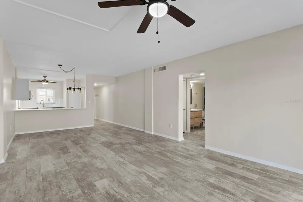 1200 SHORE DRIVE NE #316 St Petersburg, FL 33701