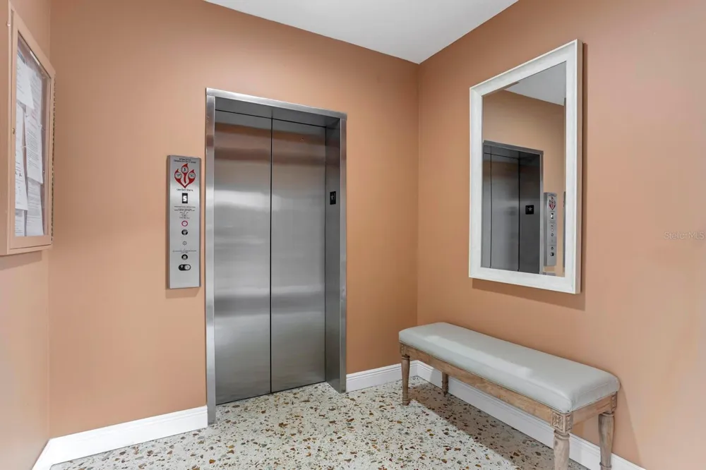 1200 SHORE DRIVE NE #316 St Petersburg, FL 33701