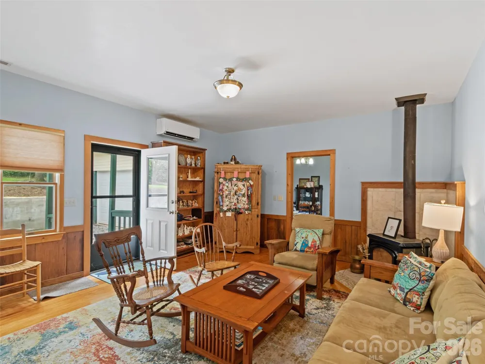 11820 State Highway 197 S Burnsville, NC 28714
