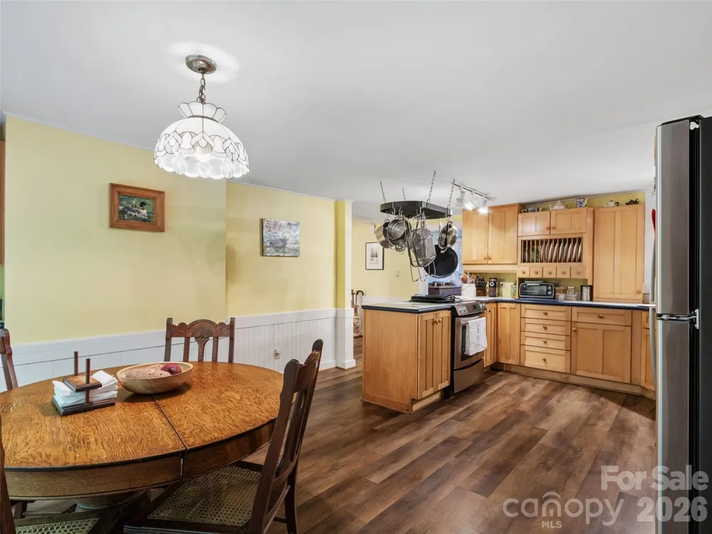 11820 State Highway 197 S Burnsville, NC 28714