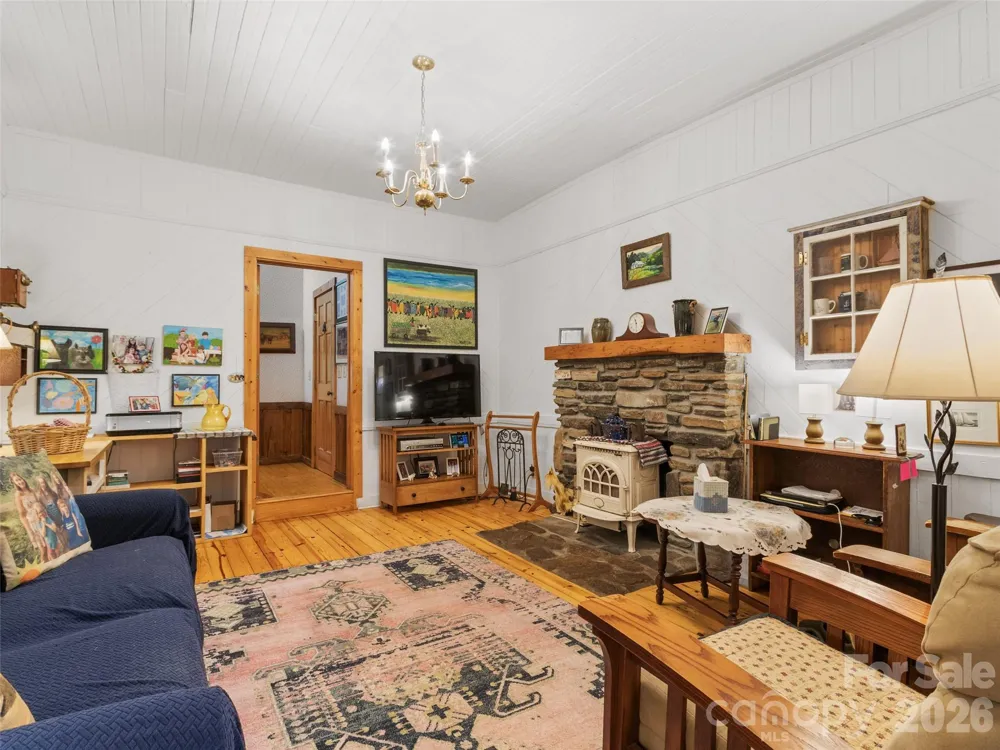 11820 State Highway 197 S Burnsville, NC 28714