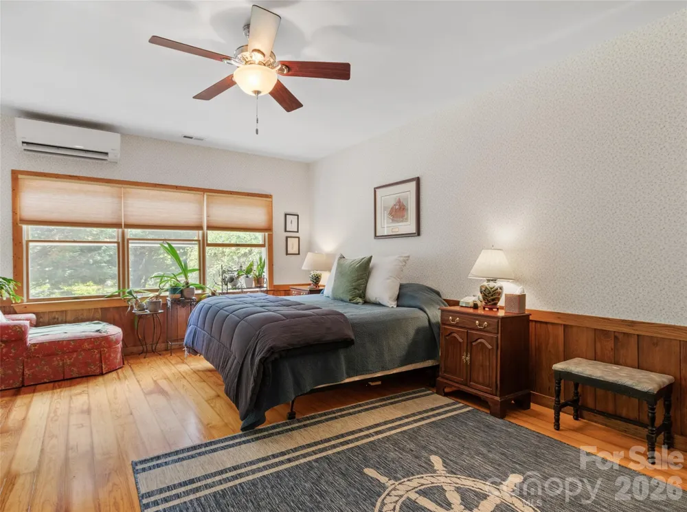 11820 State Highway 197 S Burnsville, NC 28714