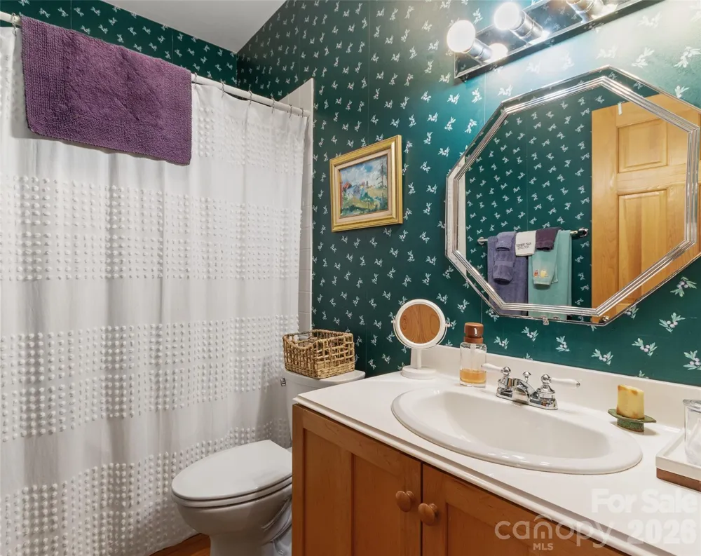 11820 State Highway 197 S Burnsville, NC 28714